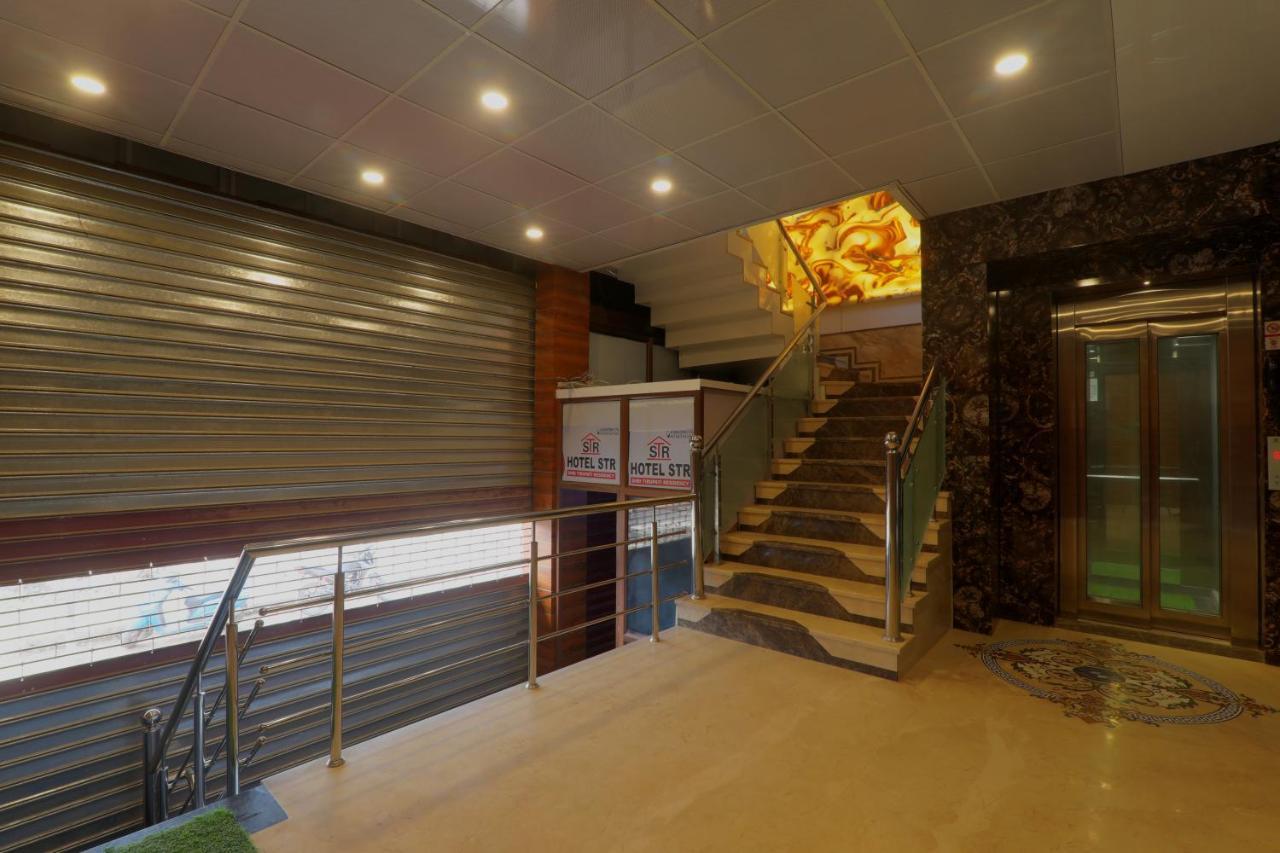 Hotel Shri Tirupati Residency à Lucknow Extérieur photo
